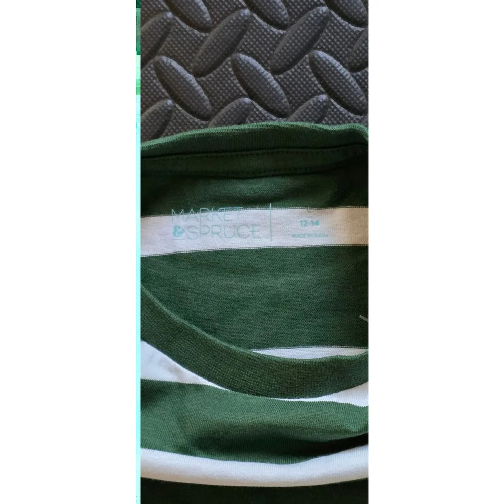 Size L Back to School Bundle! 2 for $25. Super soft stitch fix brands.